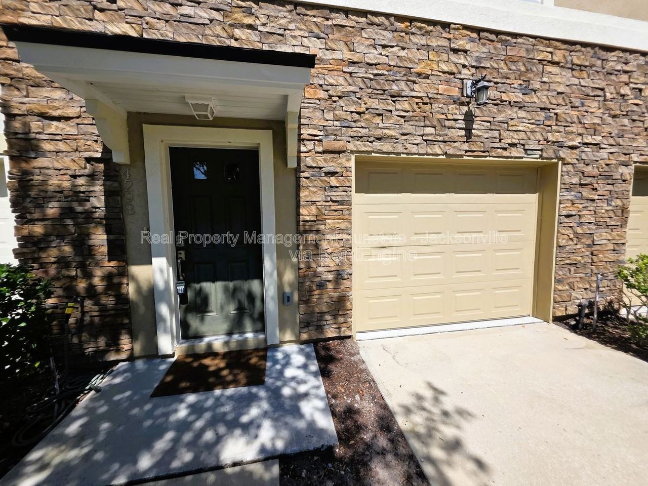 4298 Ellipse Dr - Photo 2 of 28