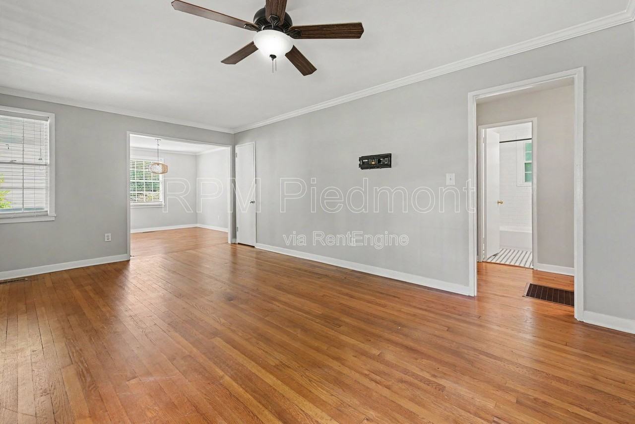 2917 Ringle Rd - Photo 2 of 28