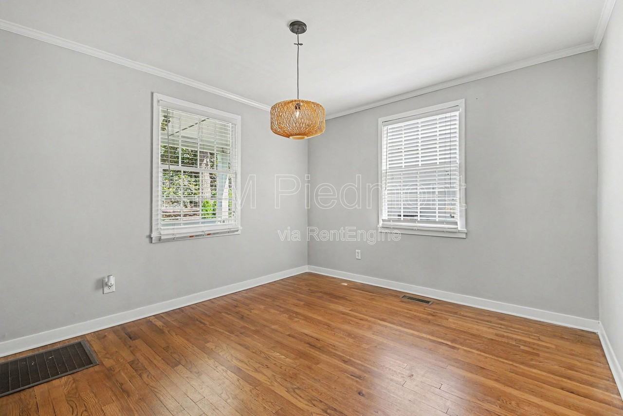 2917 Ringle Rd - Photo 3 of 28
