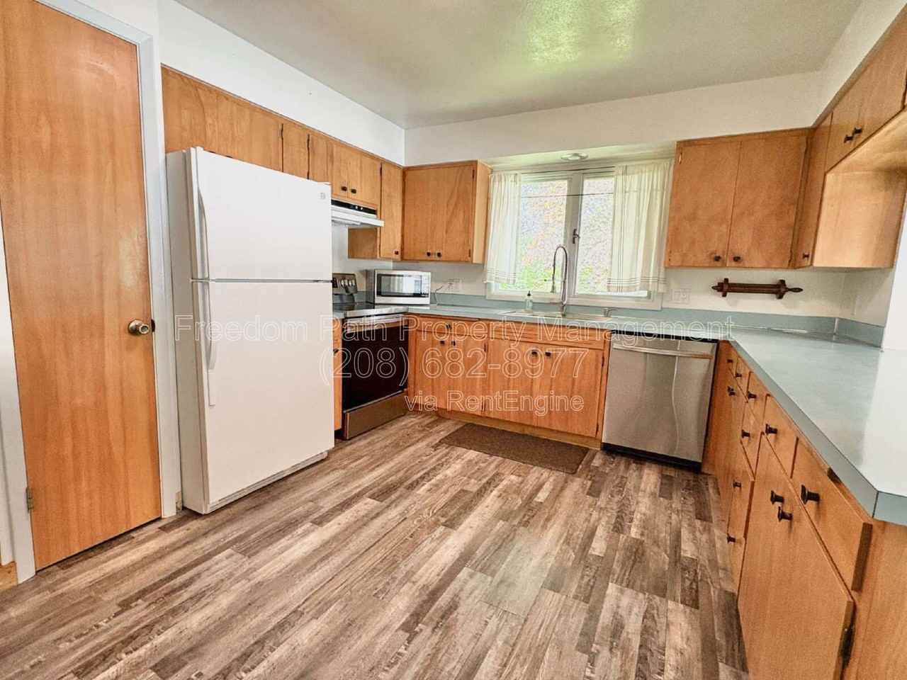 3010 N 5th St - Photo 5 of 25