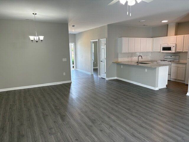 140 Oak Towne Dr #E3 - Photo 5 of 22