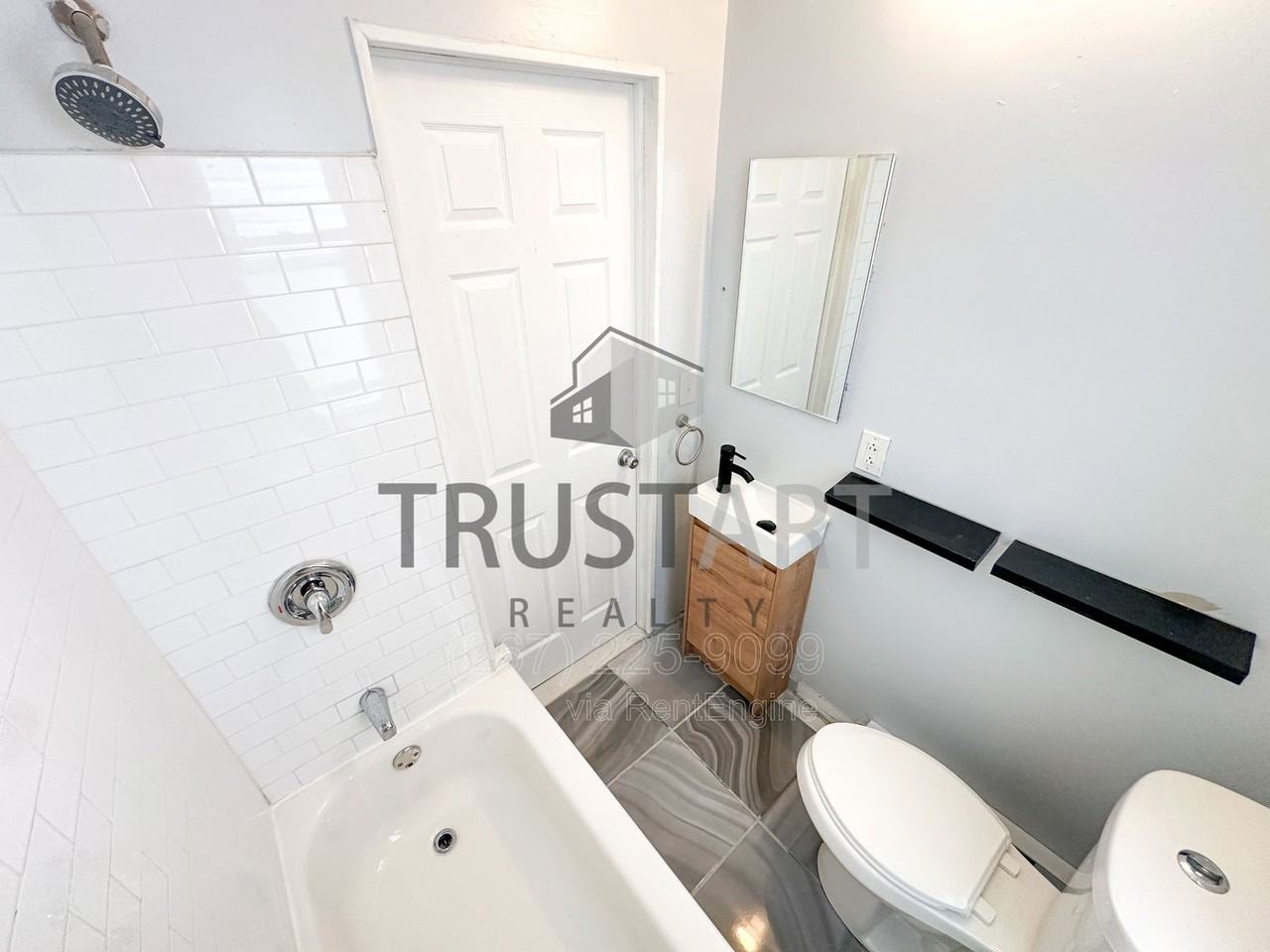 1257 N 23rd St #2 - Photo 3 of 8