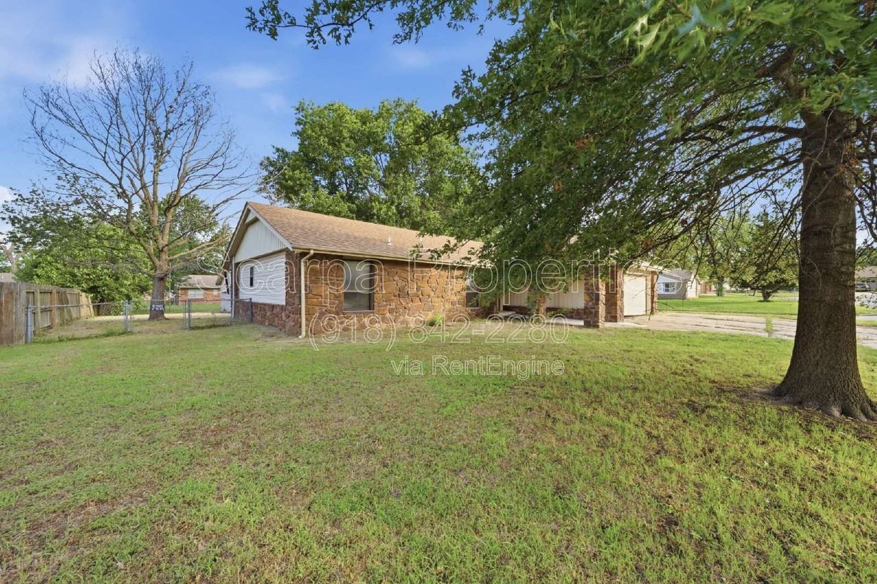 11648 N 104th East Ave - Photo 3 of 29