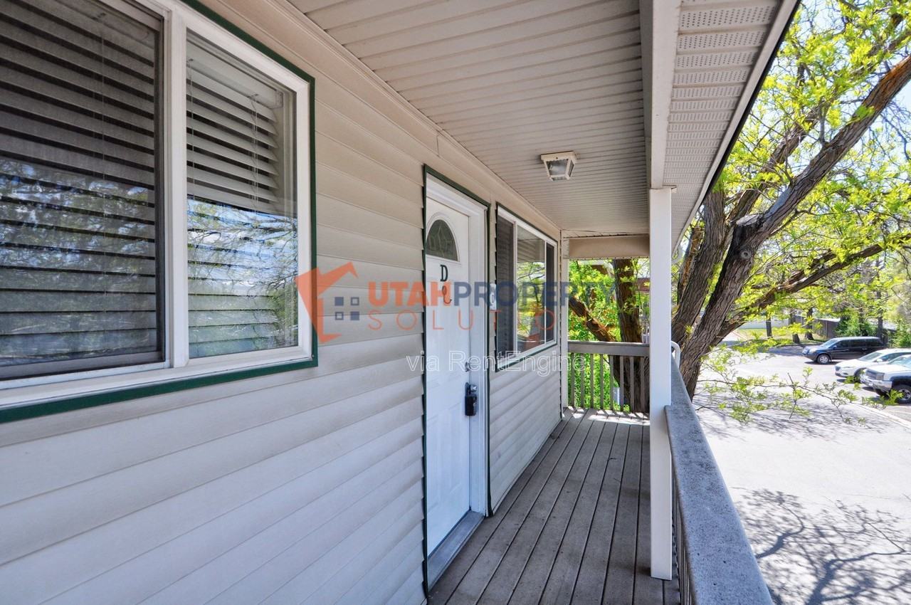4337 S 1230 W #8D - Photo 4 of 21