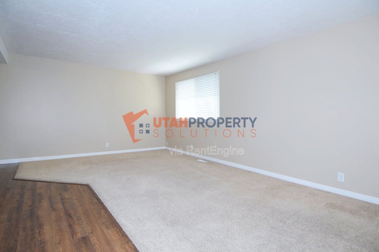 4337 S 1230 W #8D - Photo 6 of 21