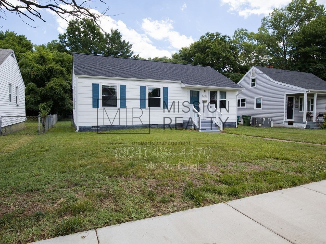 5205 Scott St - Photo 2 of 25