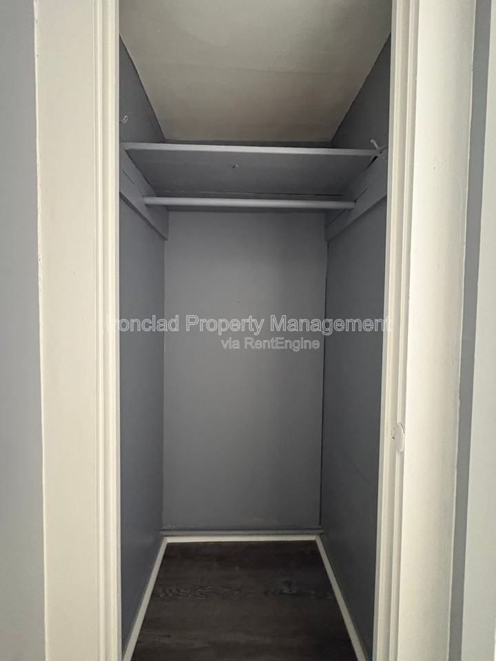 35 Warwick St #31 - Photo 7 of 15