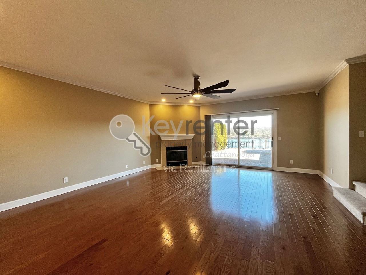 3166 Waterfront Dr - Photo 5 of 27
