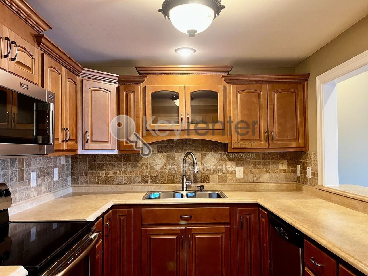 3166 Waterfront Dr - Photo 7 of 27