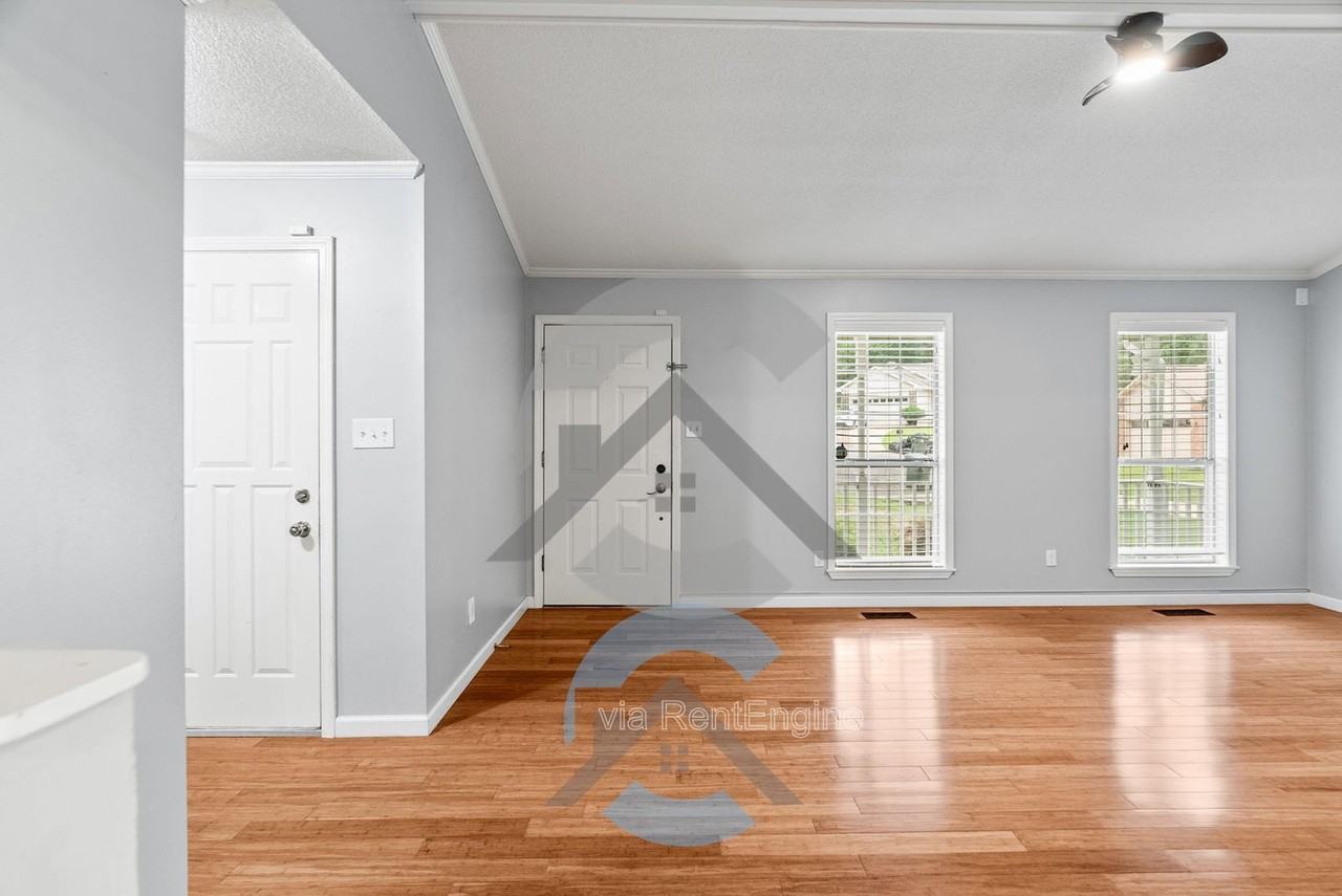 10 Sweet Gum Ct - Photo 5 of 18