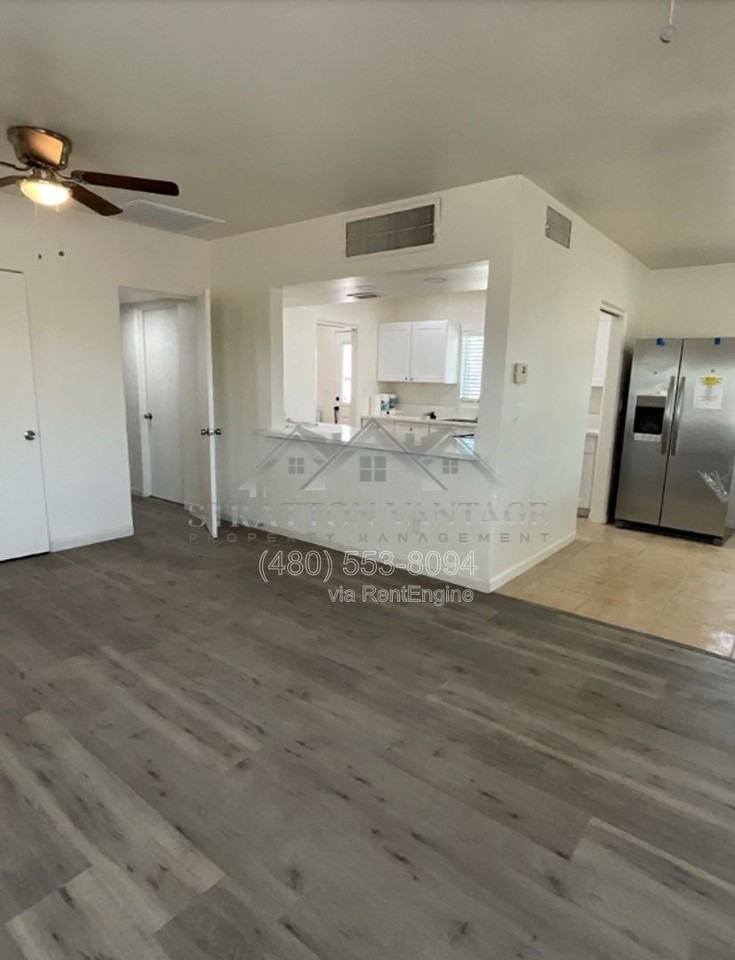 2556 S Noble St - Photo 6 of 8