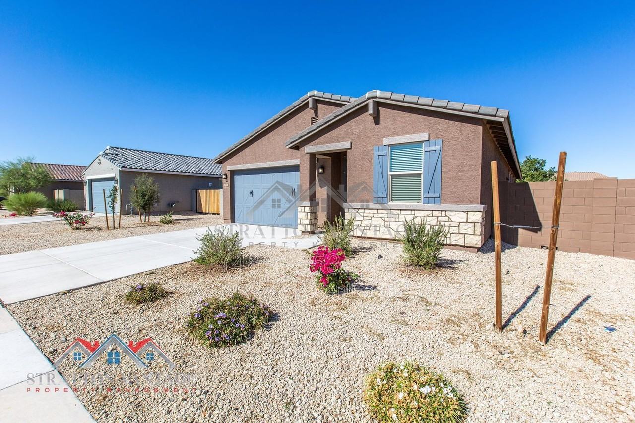 2520 E San Esteban Dr - Photo 2 of 49