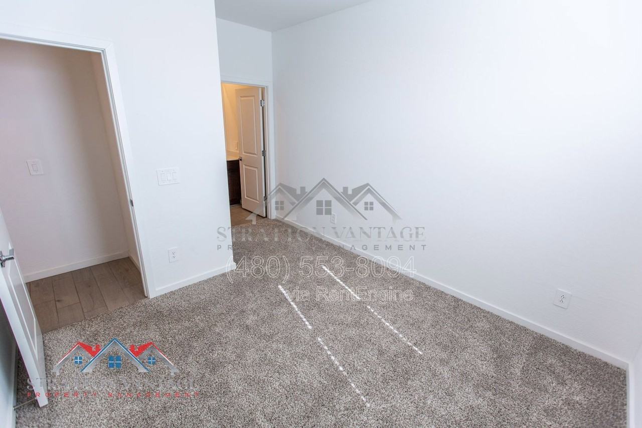 2520 E San Esteban Dr - Photo 7 of 49