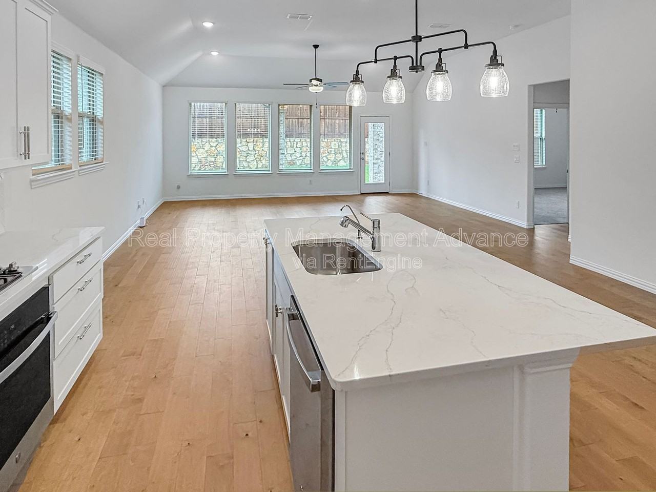 3517 Henry Xing - Photo 6 of 19