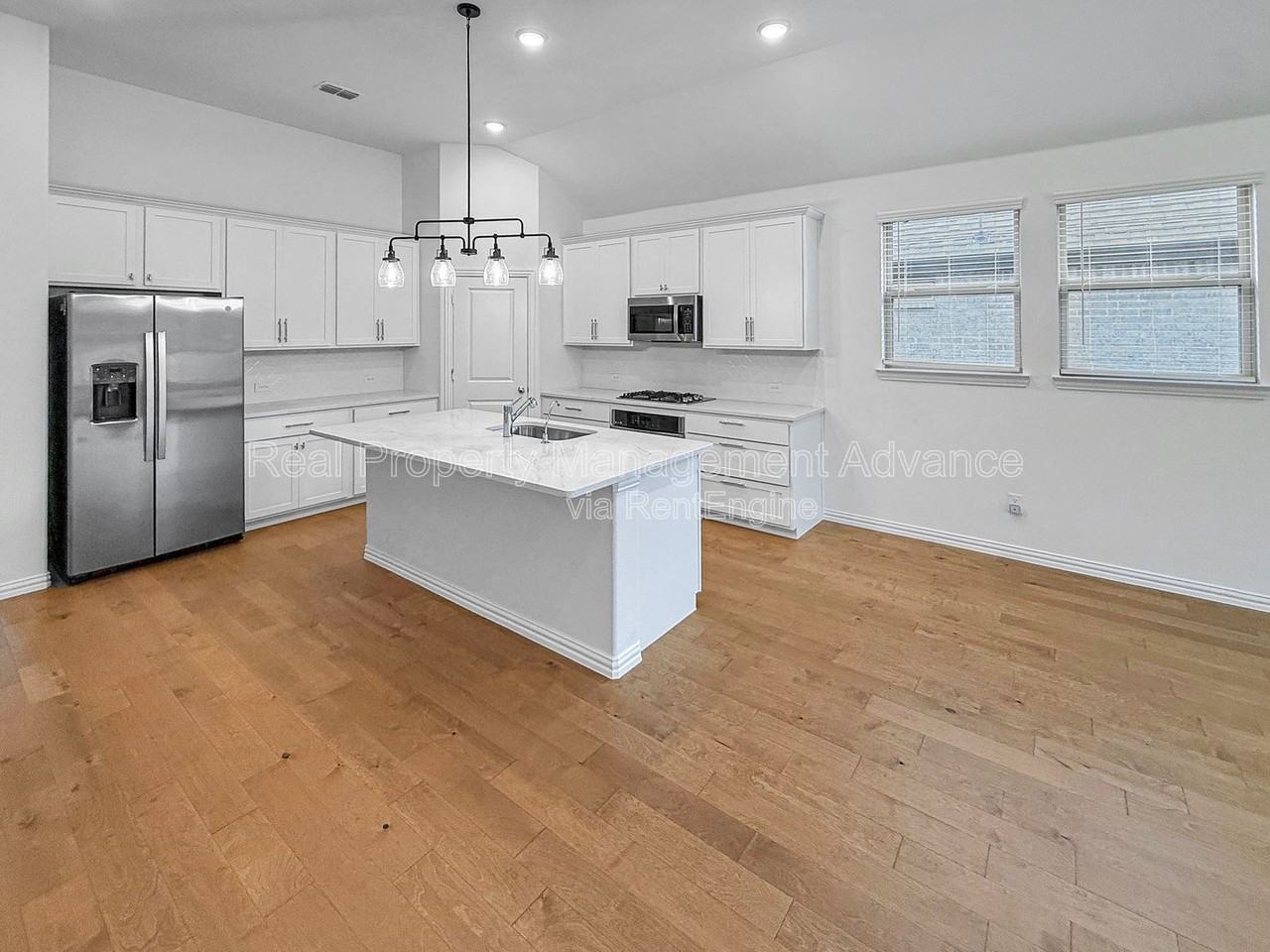 3517 Henry Xing - Photo 7 of 19