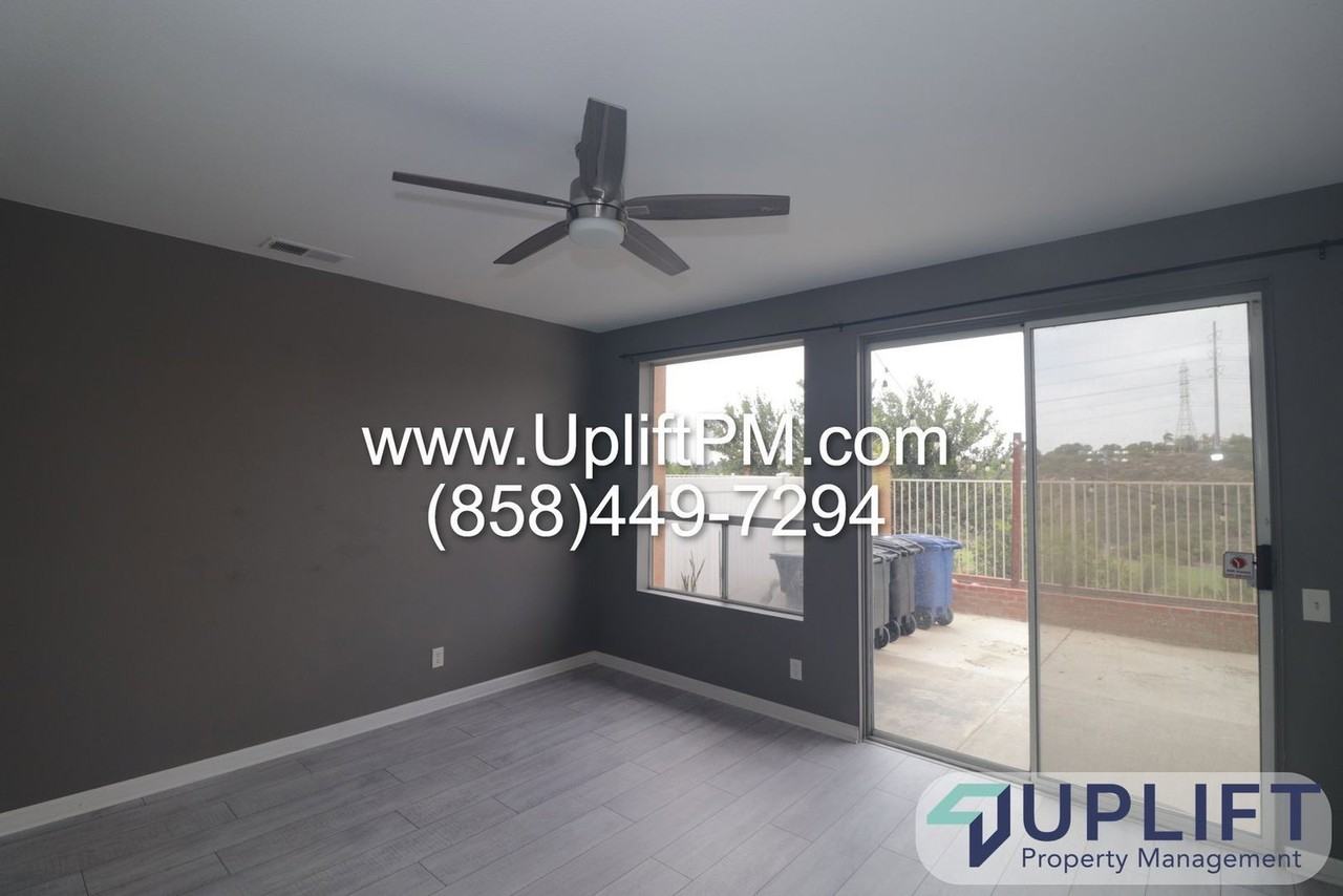 1337 Serena Cir #2 - Photo 5 of 42