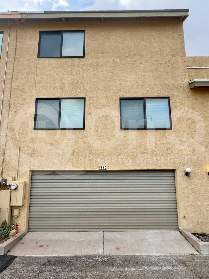 3882 N Paseo De Las Canchas - Photo 3 of 20