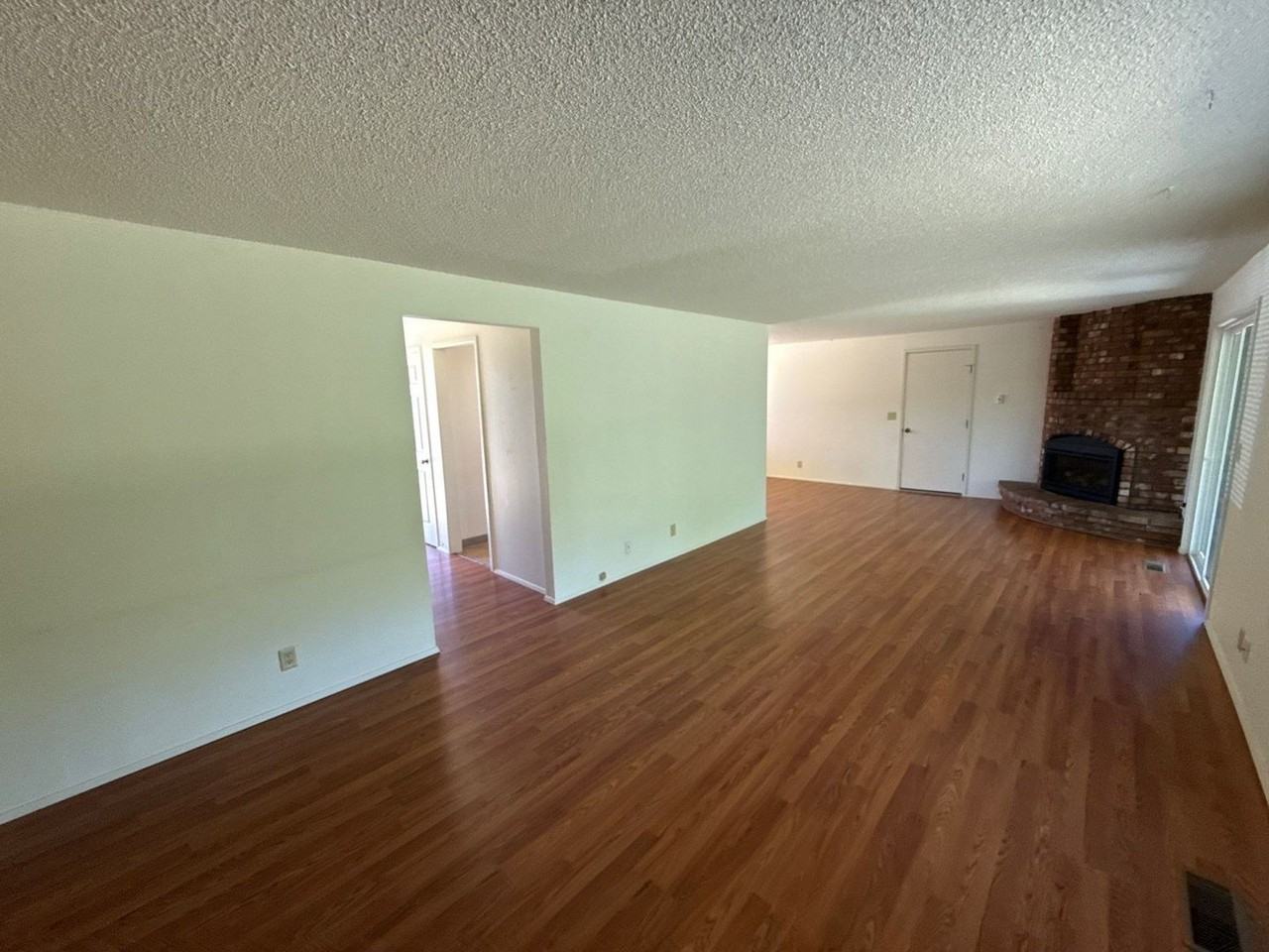 1809 Wallace Rd Nw - Photo 6 of 36