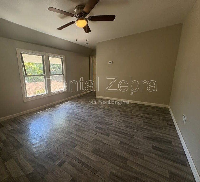 353 W 22nd St - Photo 7 of 10