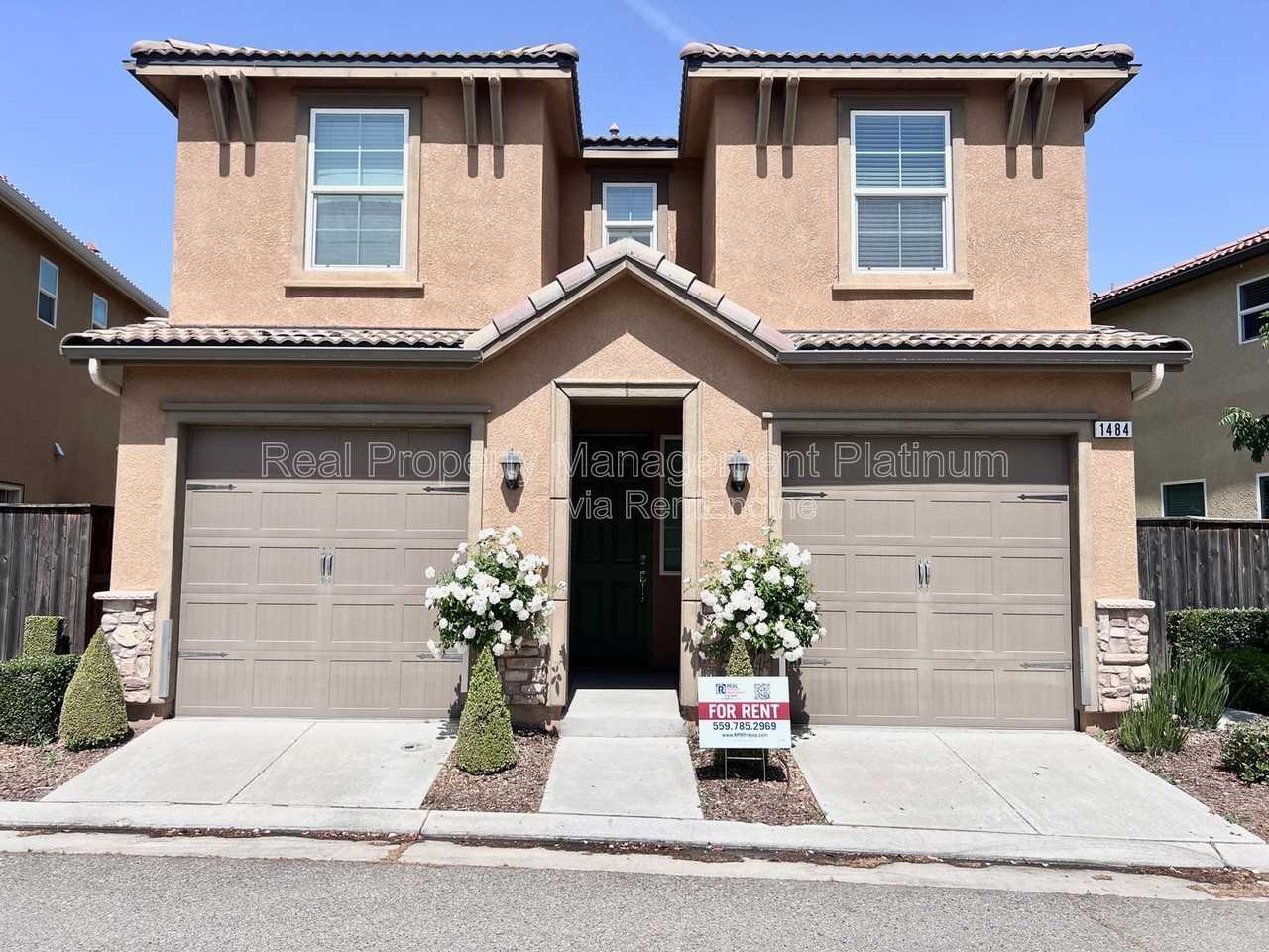 1484 Mosaic Way - Photo 2 of 18