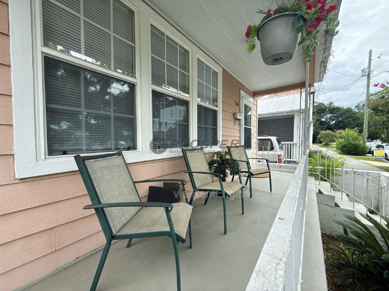 204 Fishburne St - Photo 3 of 26