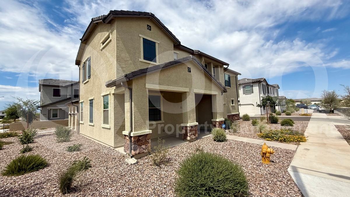 1220 W Sparrow Dr - Photo 3 of 14