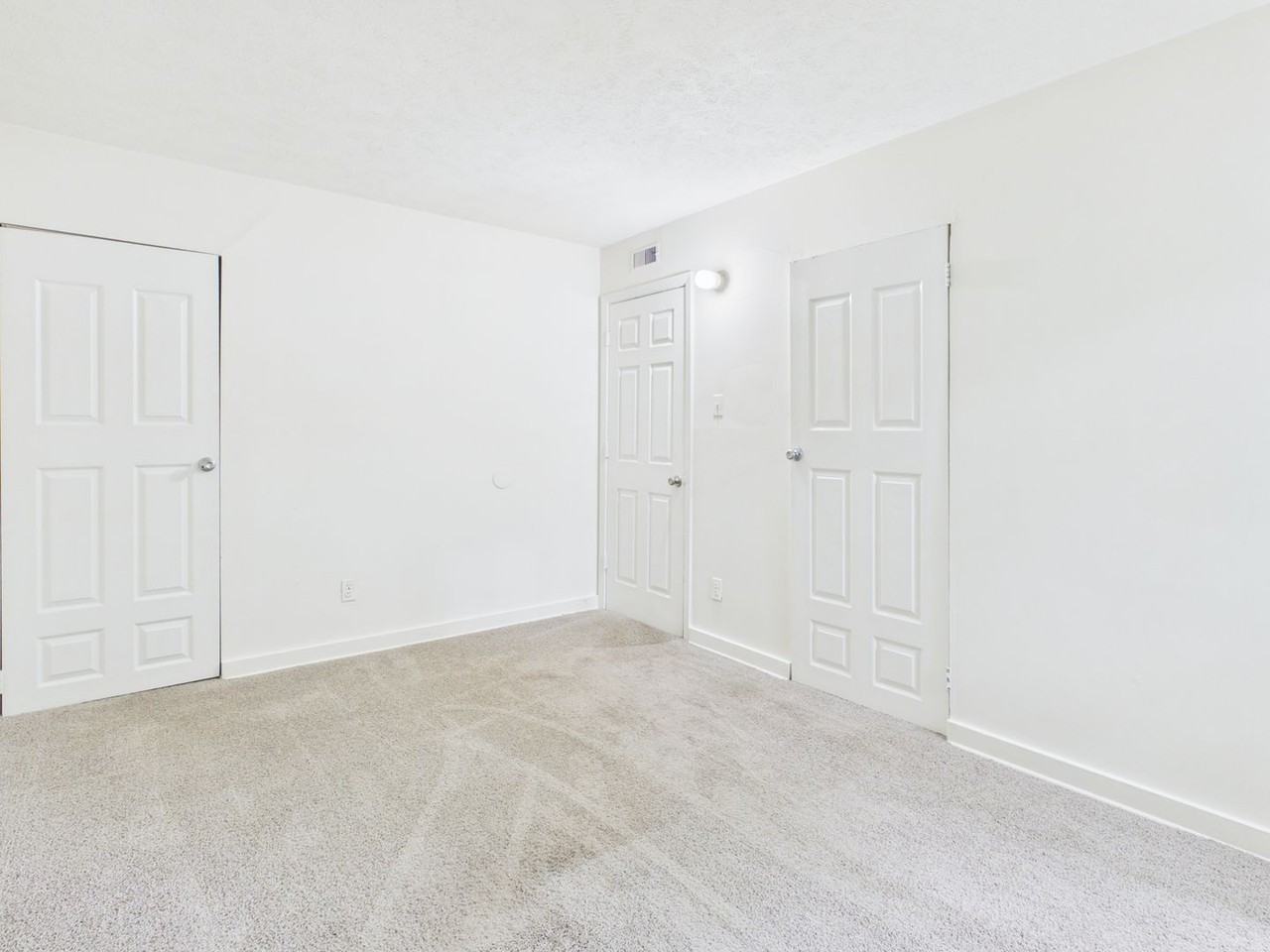 3202 Midlothian Tpke #3206J - Photo 5 of 8