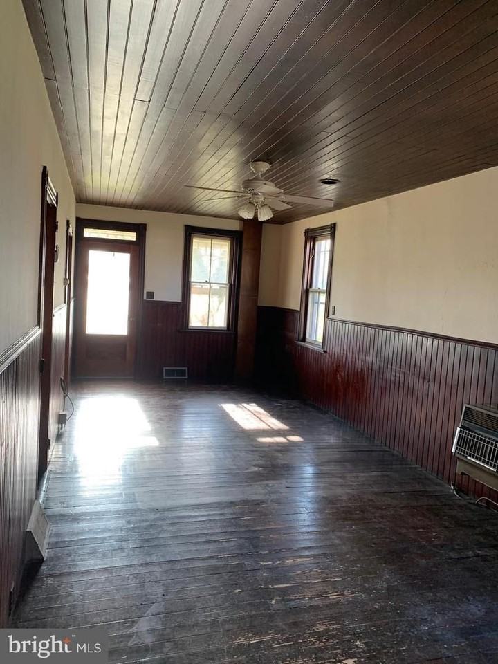 42 Kempsville Rd - Photo 4 of 15