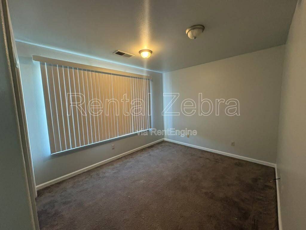2951 Willowbrook Dr #B - Photo 6 of 10