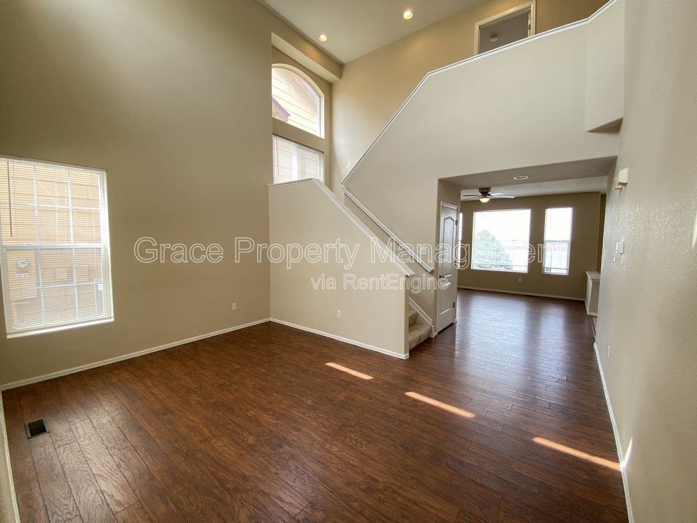 10289 E 113th Ave - Photo 2 of 23