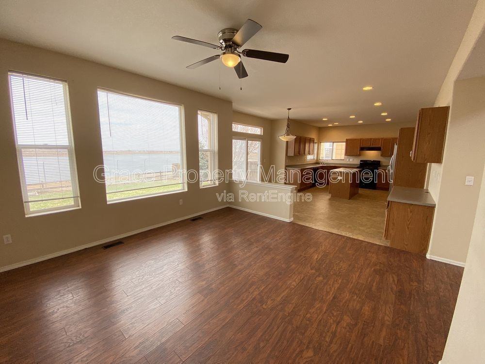 10289 E 113th Ave - Photo 5 of 23