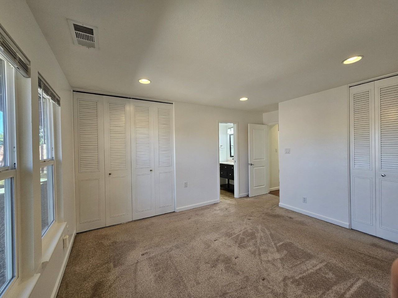 5926 S Willow Way - Photo 6 of 17