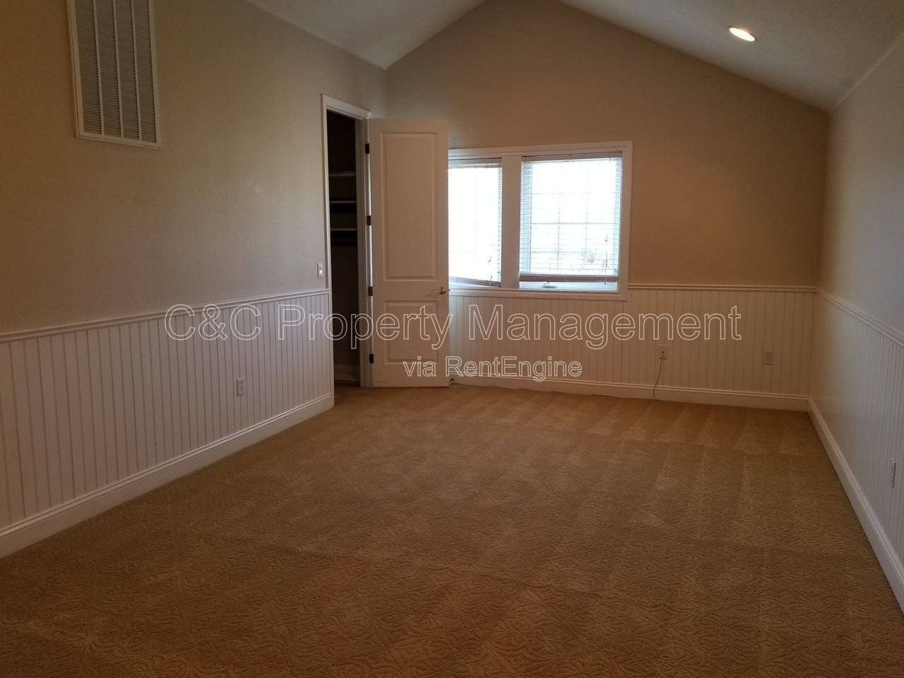 3687 Whitworth Dr - Photo 6 of 13