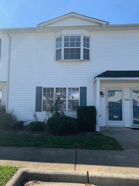 3935 Sterling Pointe Dr