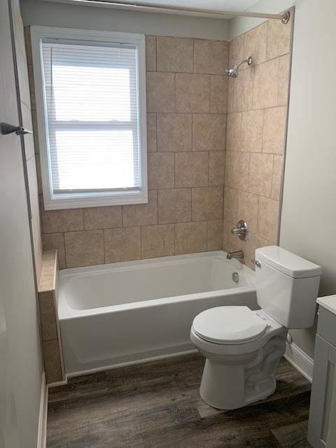 407 Deck St #A - Photo 6 of 15