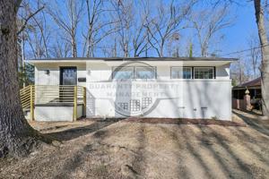 featured image of 2343 Derby Dr
