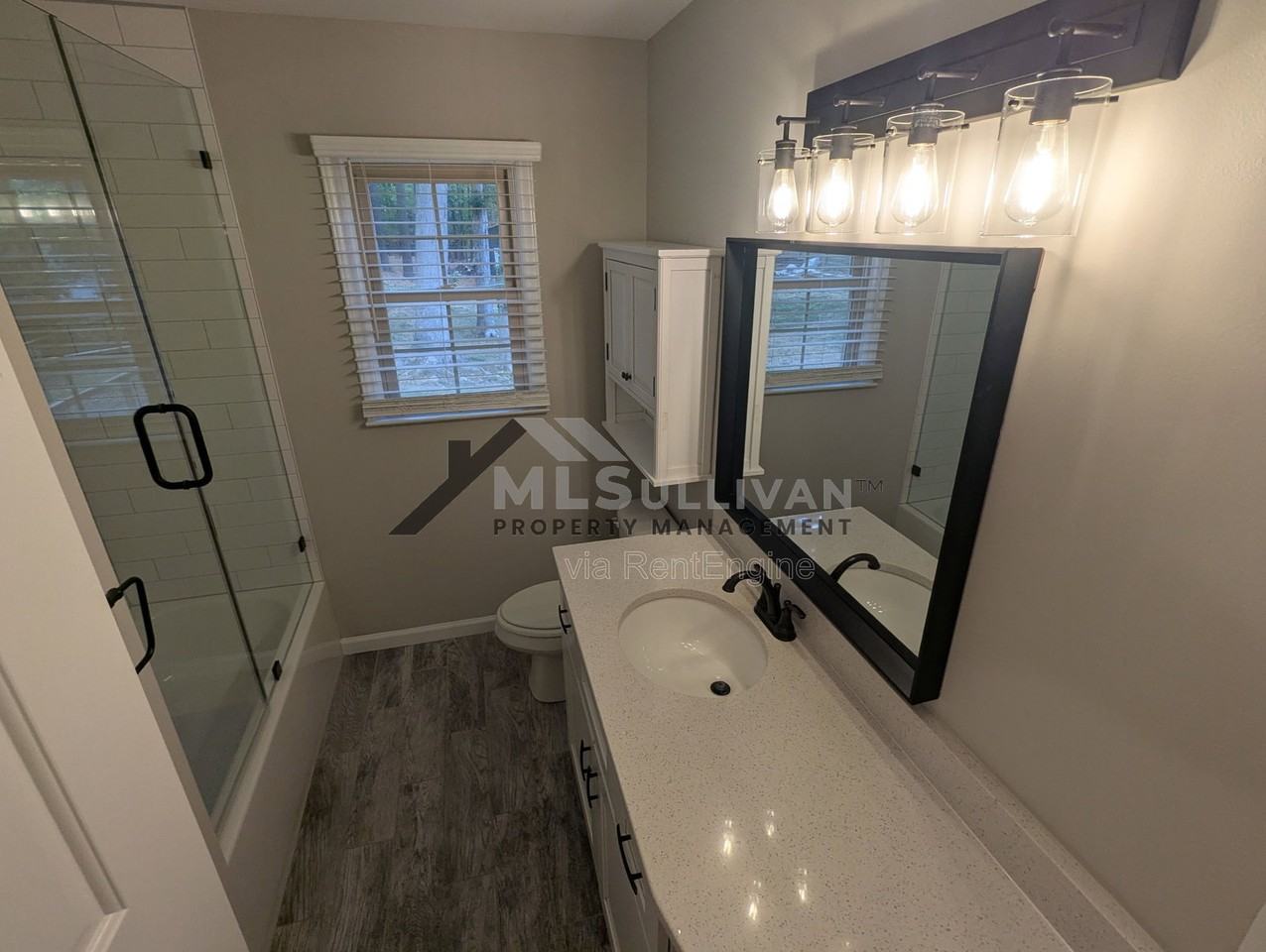6226 Dello St - Photo 5 of 15
