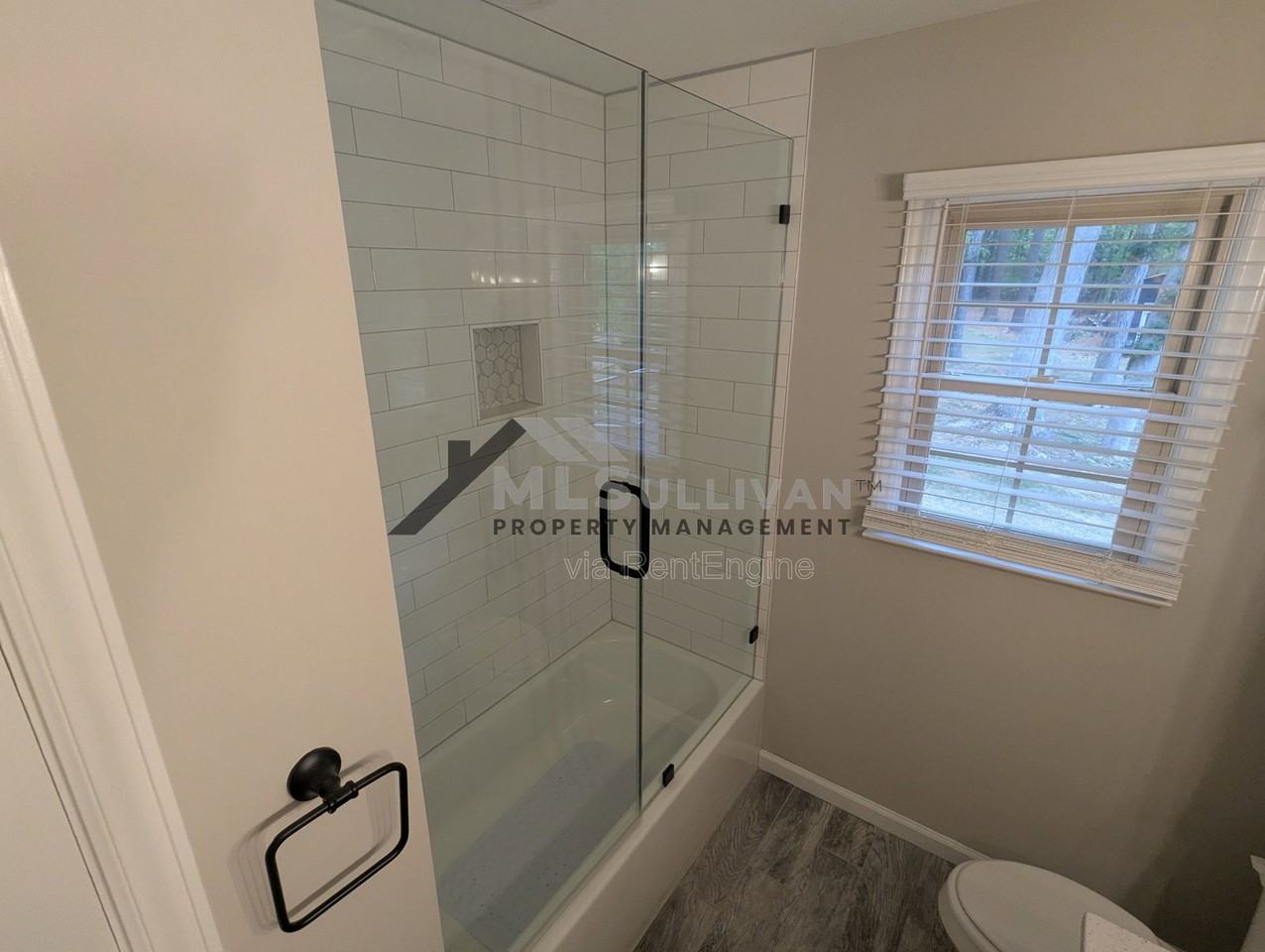 6226 Dello St - Photo 6 of 15