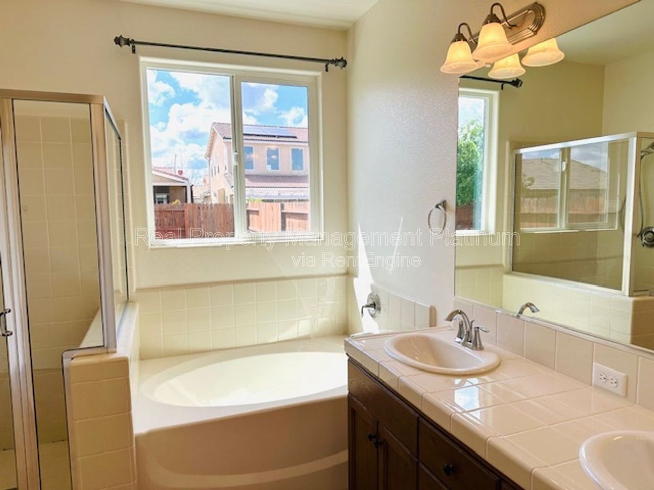 7605 E Giavanna Ave - Photo 5 of 19