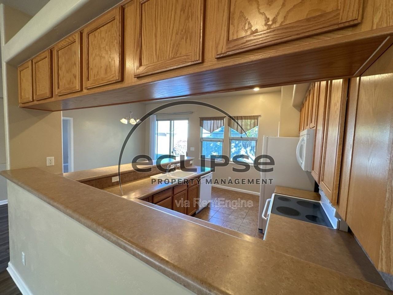 2508 Pierce Ave - Photo 7 of 20