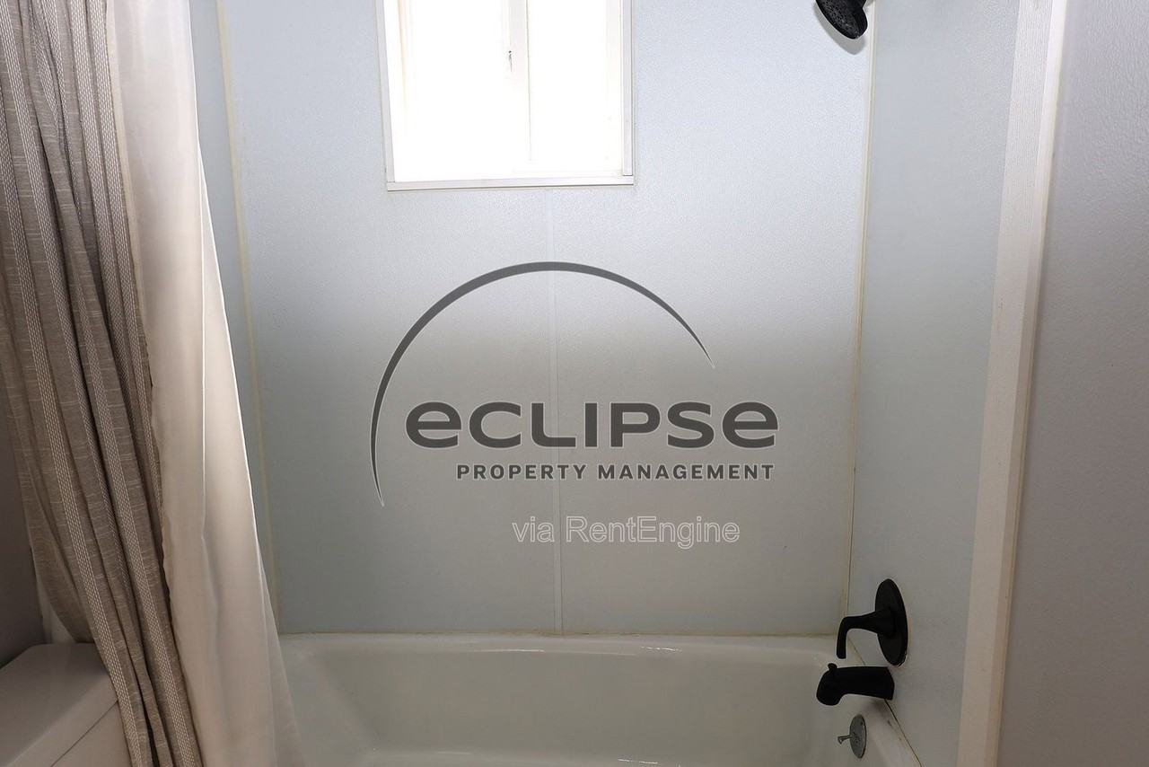 430 Chipeta Ave #28 - Photo 3 of 6