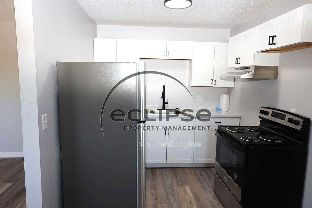 430 Chipeta Ave #28 - Photo 6 of 6