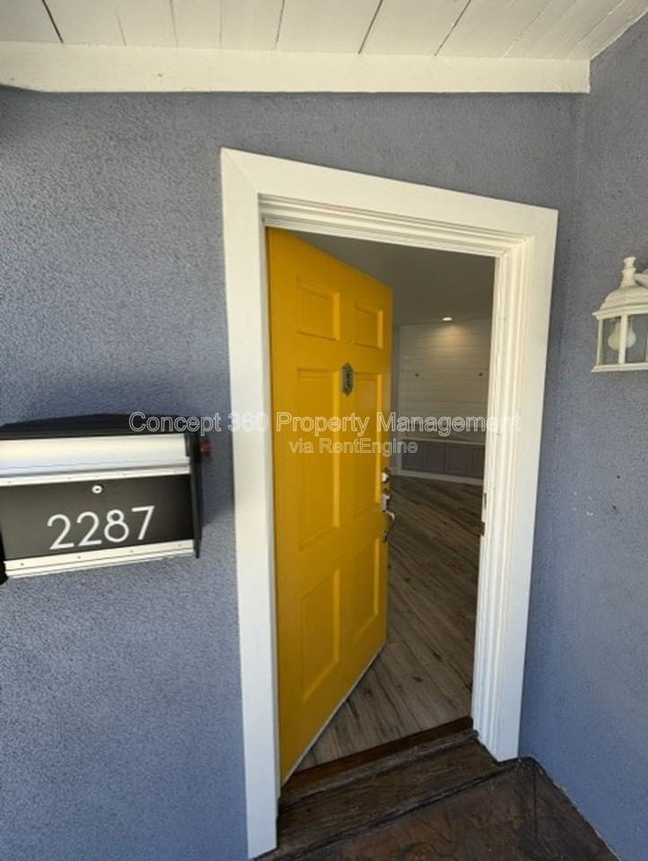 2287 Belmont Ave - Photo 3 of 40