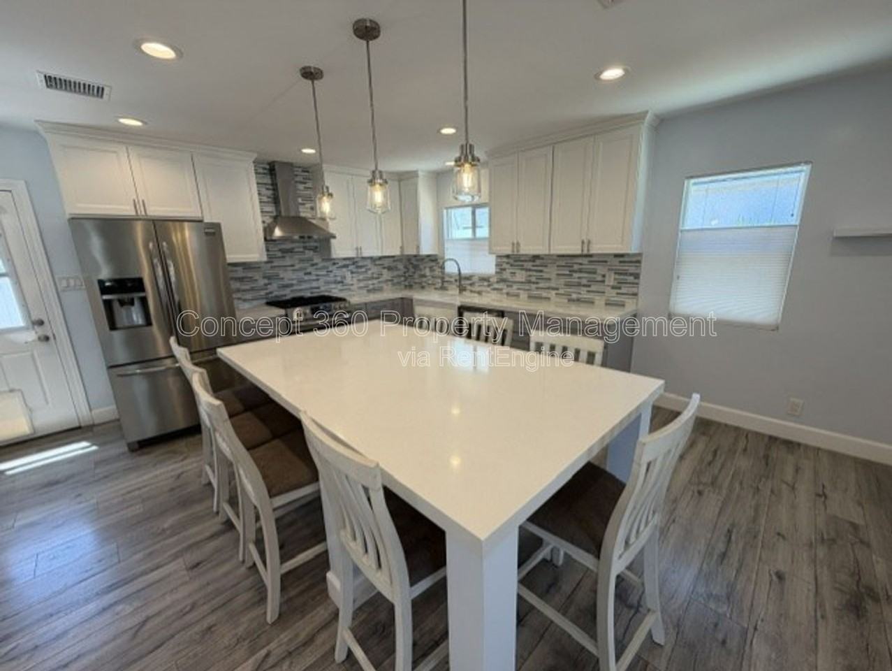 2287 Belmont Ave - Photo 6 of 40