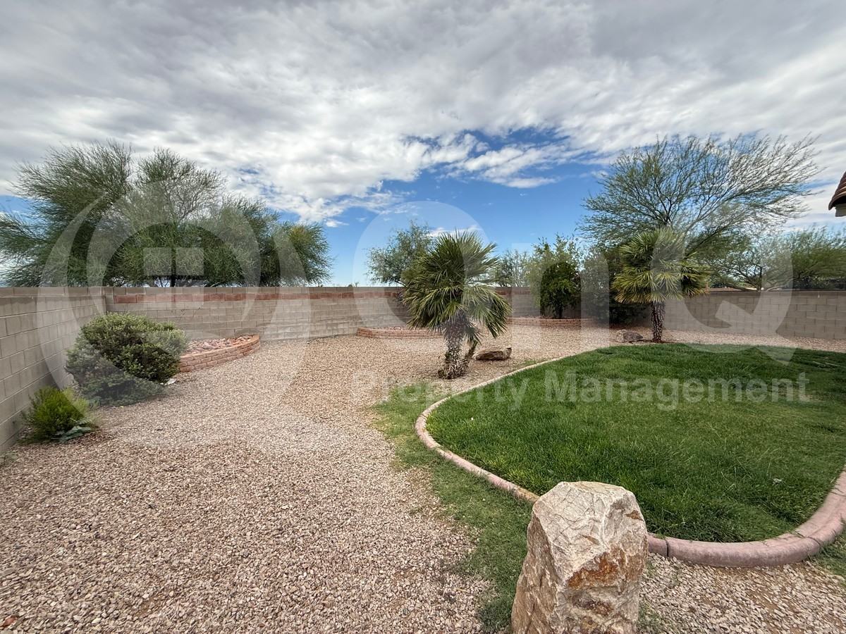 6642 E Bambino Rd - Photo 4 of 30