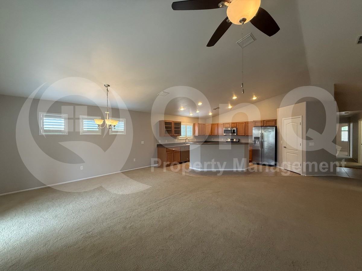 6642 E Bambino Rd - Photo 7 of 30