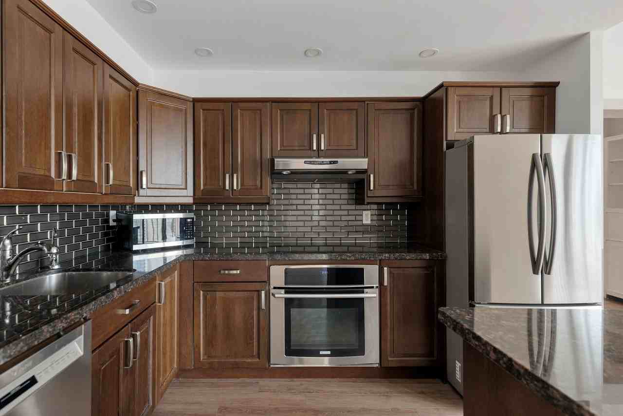 33 Harbour Sq #2208 - Photo 2 of 50