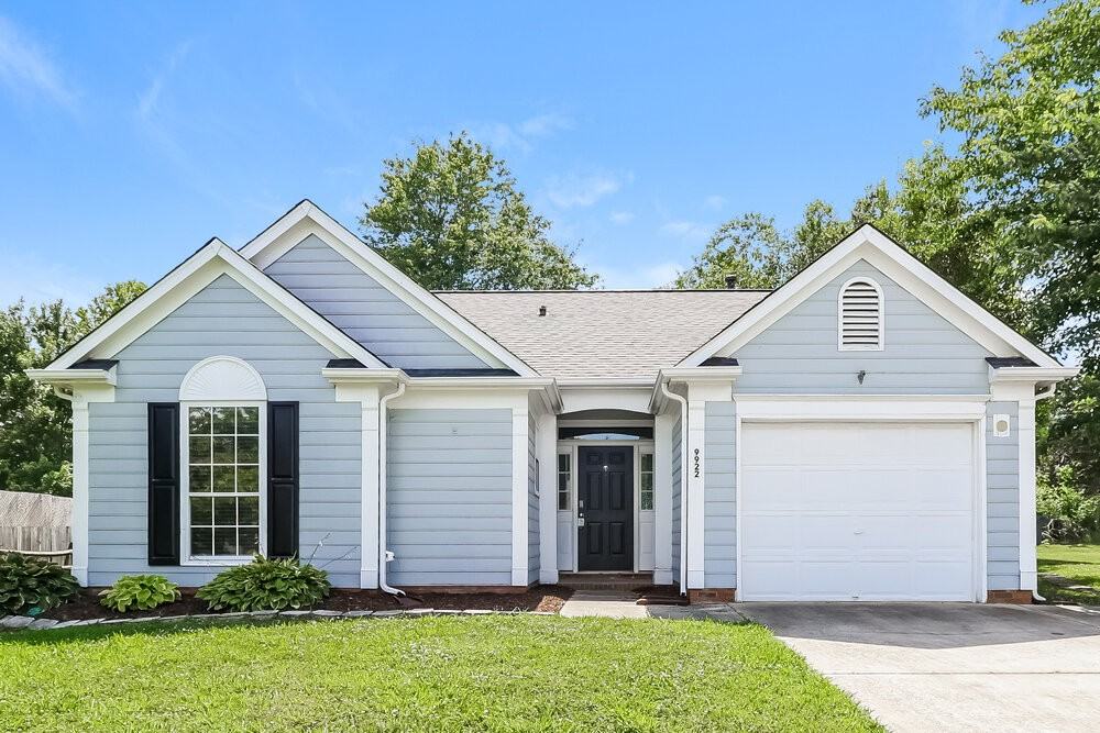 9922 Patrick Springs Ct