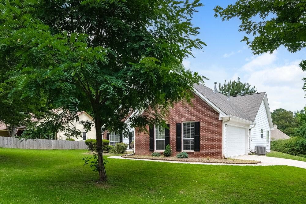 5912 Sycamore Ridge Dr - Photo 3 of 16