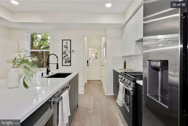 420 20th St Ne - Photo 2 of 30